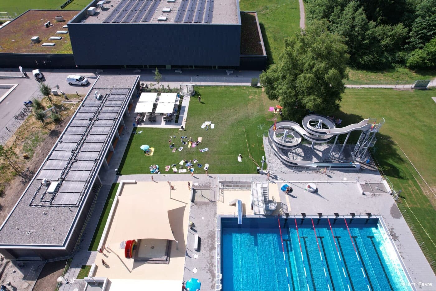 Toboggan aquatique municipalité de Broc en Suisse