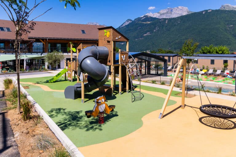 Jeux secs extérieurs Camping Lô Velâjo