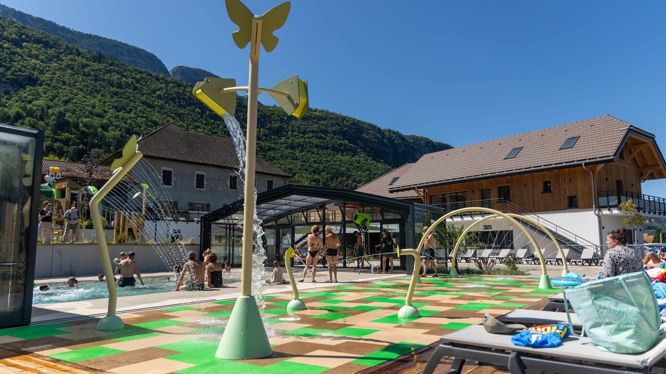 Espace aquatique Camping Lô Velâjo