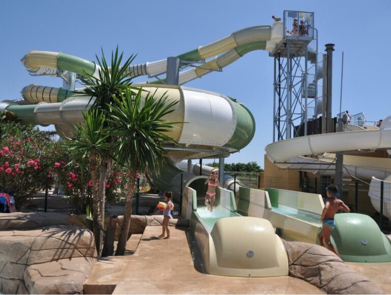 Fournisseur de toboggans aquatiques professionnels, campings.. EDSUN