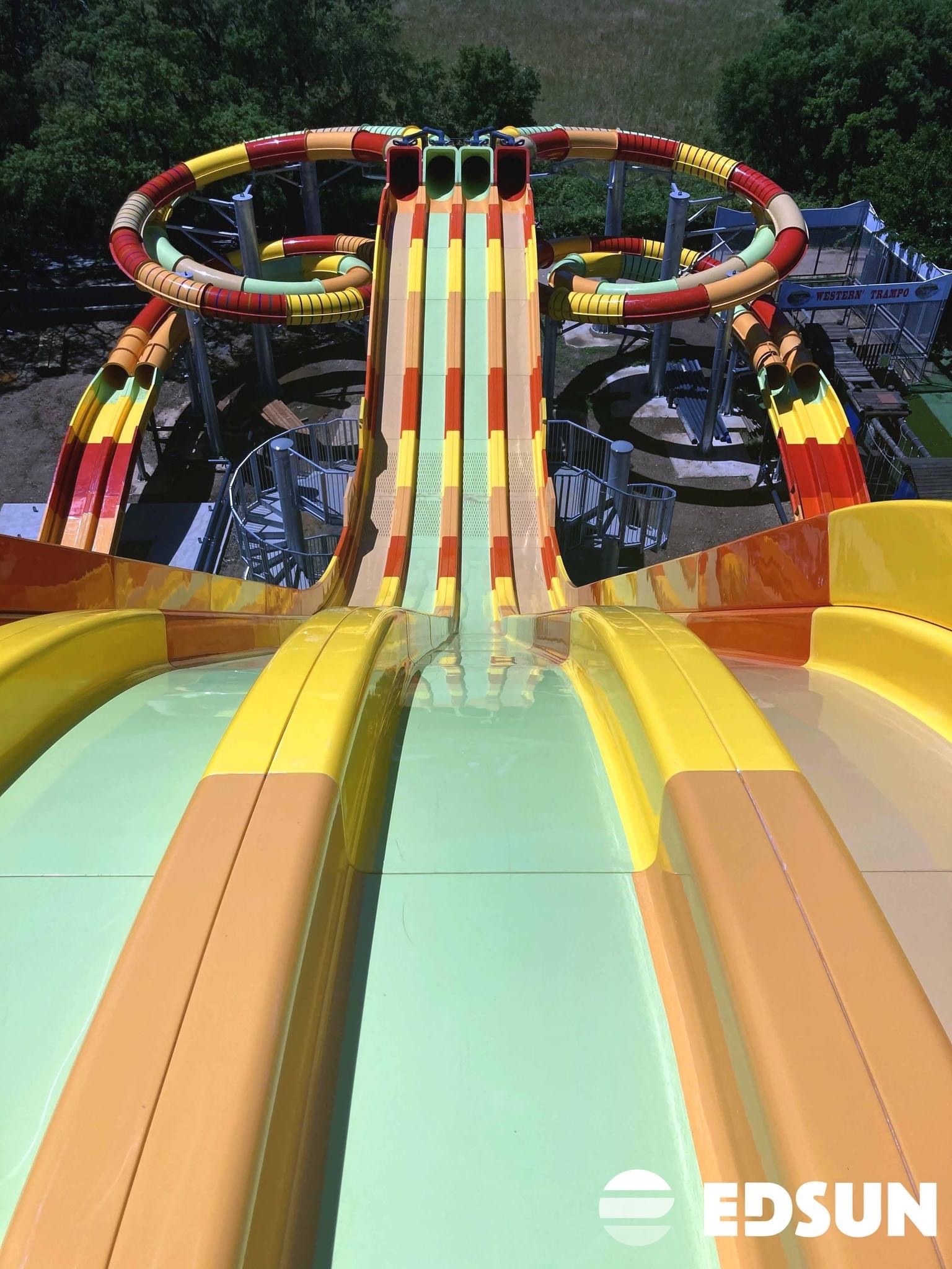 Notre réalisation de toboggans géants en Corse Le Western Splash