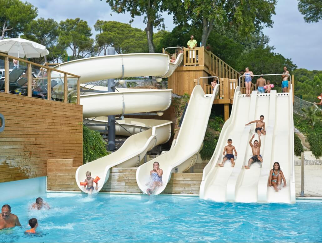 Fournisseur de toboggans aquatiques professionnels, campings.. EDSUN