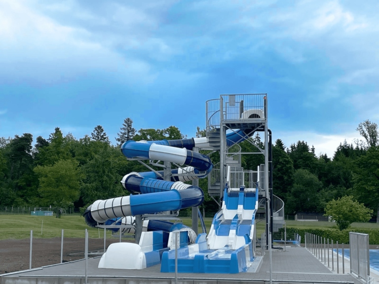 Toboggan collectivité Suisse Val de Ruz